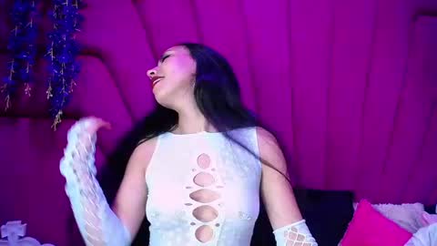 Snapshot of natalia_pinkk chatting on October 9, 9:42 pm natalia pinkk online show from October 9, 9:42 pm