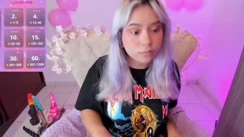 Snapshot of nataliahenao_69 chatting on September 15, 5:14 pm Nataliua Henao online show from September 15, 5:14 pm