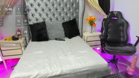 Natalia  online show from October 1, 12:59 pm