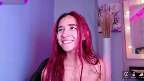 natalliapradas online show from November 19, 8:07 pm