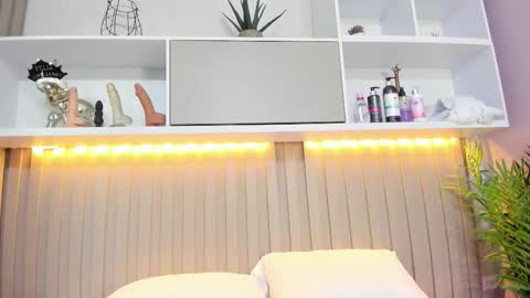 Nataly  online show from October 13, 12:40 pm