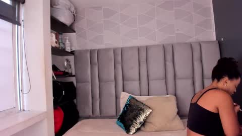 N A T A S H A online show from November 17, 7:49 pm