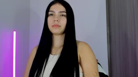 Snapshot of natasha_su chatting on October 15, 10:21 pm Natalia online show from October 15, 10:21 pm