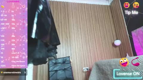 Natasha Mason online show from May 14, 9:35 pm