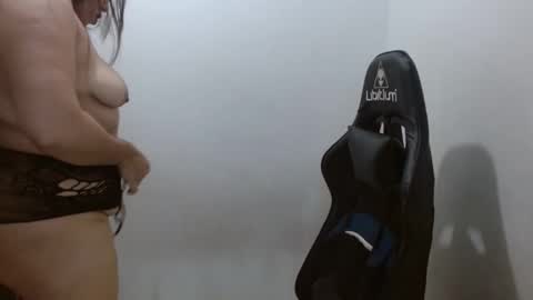 Natasha Smithe  online show from November 11, 1:30 am