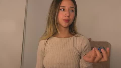 Natasha Independent model online show from December 1, 7:39 am