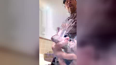 natedog253 online show from April 15, 4:32 pm