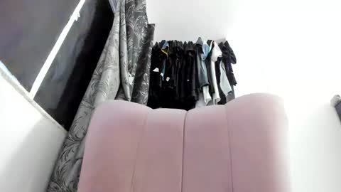     NATHALIA online show from March 11, 6:33 pm