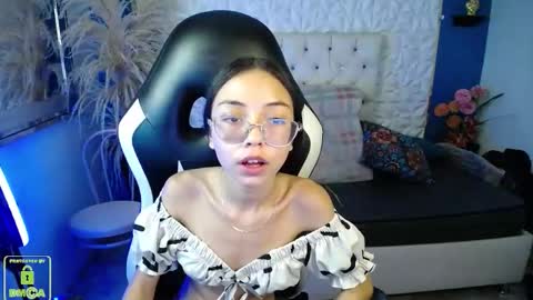 nathaliasweet_1_ online show from January 7, 5:29 pm