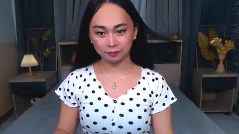 Snapshot of nathalyastone chatting on September 25, 1:23 am SWEET NATHALYA online show from September 25, 1:23 am