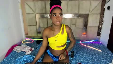 nathalysexi online show from April 13, 10:58 pm