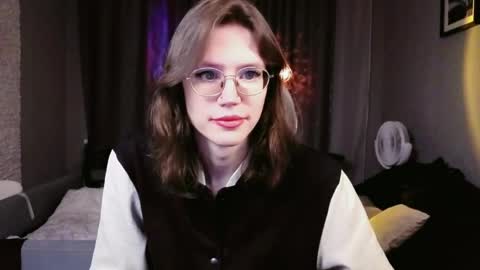 This name is so sexy you cant pronounce it. online show from April 2, 12:18 am