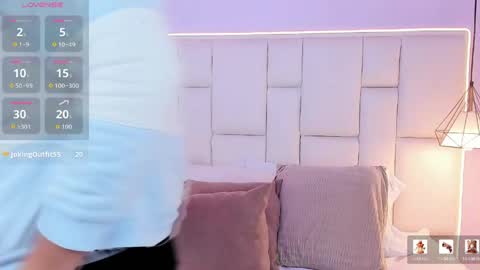 Nathaniel online show from April 10, 6:45 pm