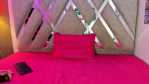 Snapshot of nati_fresh chatting on October 14, 12:52 pm nati_fresh online show from October 14, 12:52 pm