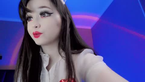 natsumi18 online show from February 7, 7:50 am