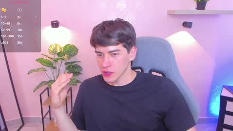 Nathaniel online show from April 10, 9:30 pm