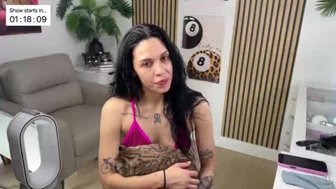 Snapshot of nattywithoutdaddy chatting on October 2, 7:40 am NATTY FIERROS online show from October 2, 7:40 am