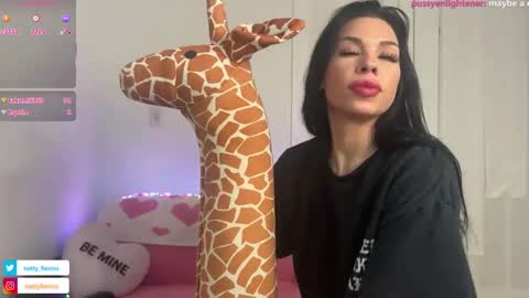 Snapshot of nattywithoutdaddy chatting on March 10, 11:34 am NATTY FIERROS online show from March 10, 11:34 am