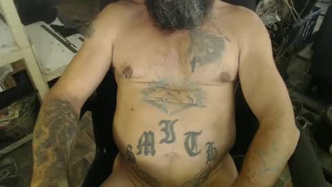 Snapshot of naturenaked chatting on December 1, 9:50 pm NatureNaked online show from December 1, 9:50 pm