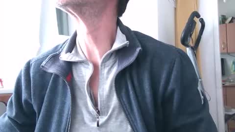 naturista25 online show from May 14, 3:32 pm