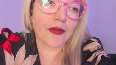 Nataly online show from November 17, 5:04 pm