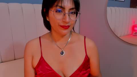 Snapshot of naty_bush chatting on October 2, 8:51 pm Naty bush online show from October 2, 8:51 pm