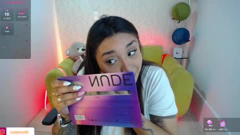 Snapshot of natykors_m_ chatting on February 5, 12:49 pm Sofia IG Natykors08 online show from February 5, 12:49 pm