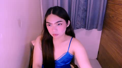 naughtcummer_yllana online show from April 6, 6:25 am