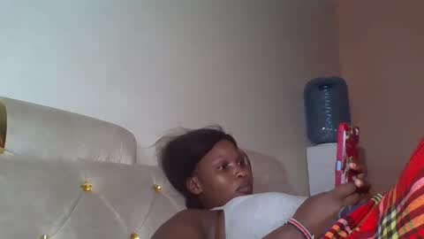 naughty8779 online show from September 30, 2:11 am