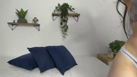 Emily online show from June 17, 5:23 am