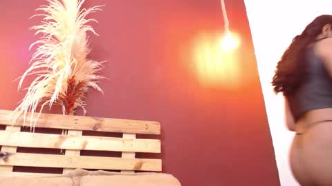 Snapshot of naughty_angeel chatting on October 20, 1:49 pm naughty_angeel online show from October 20, 1:49 pm