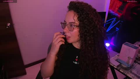Megan online show from May 15, 7:39 am