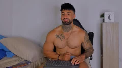 Snapshot of naughty_dominant chatting on February 25, 2:15 pm Miller online show from February 25, 2:15 pm