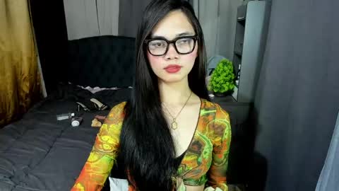 emma online show from May 4, 11:11 pm