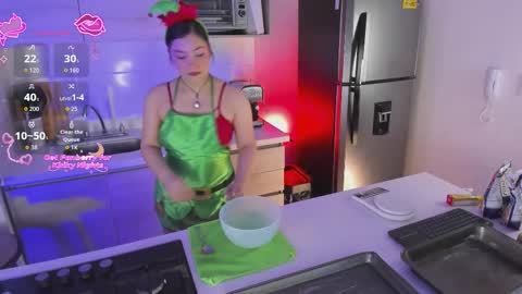 HAPPY HOUR online show from December 18, 11:33 pm