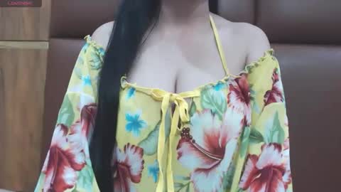 riya online show from November 23, 5:22 pm