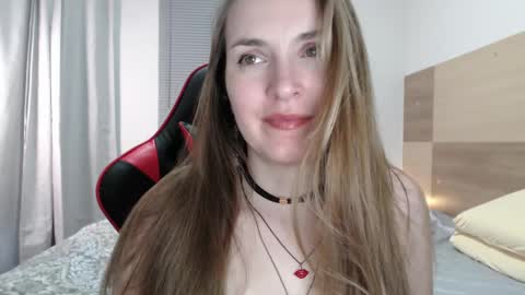 Snapshot of naughty_popa chatting on February 26, 9:22 am Ann online show from February 26, 9:22 am