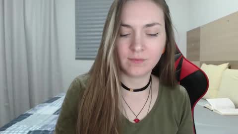 Snapshot of naughty_popa chatting on October 11, 2:49 am Ann online show from October 11, 2:49 am