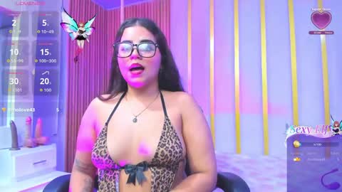Stefany online show from May 3, 3:12 am
