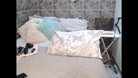 zandy online show from May 8, 5:18 pm