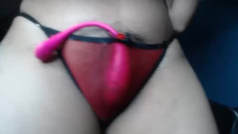 Snapshot of naughtyhotsquirt chatting on February 21, 6:26 pm Kimberly online show from February 21, 6:26 pm
