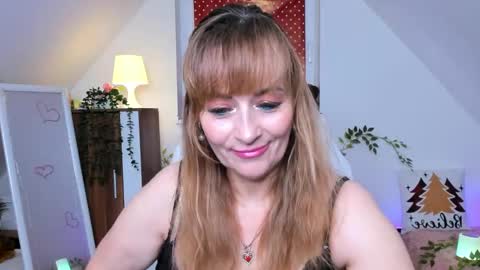 Milana - on air every day except Wednesday from 9 pm to 4 am European time online show from December 19, 10:05 pm