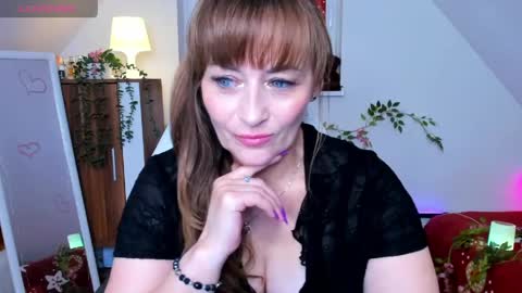 Milana - on air every day except Wednesday from 9 pm to 4 am European time online show from May 3, 9:32 pm