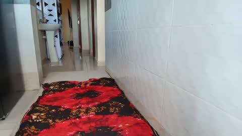 shyreen online show from April 12, 11:03 am