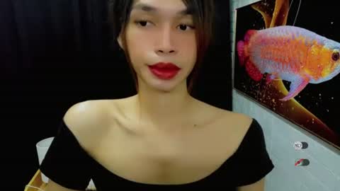 Snapshot of naughtysunshinepinay chatting on September 12, 2:02 am Celine online show from September 12, 2:02 am