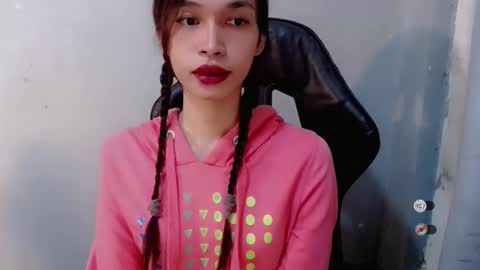 Snapshot of naughtysunshinepinay chatting on October 8, 10:38 pm Celine online show from October 8, 10:38 pm