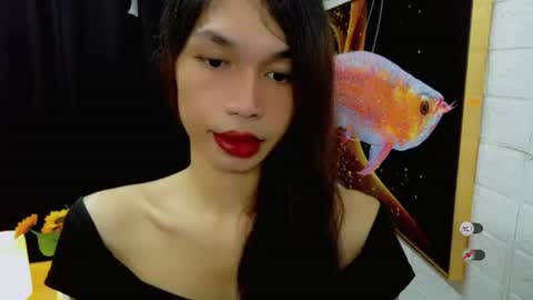 Snapshot of naughtysunshinepinay chatting on September 16, 2:02 am Celine online show from September 16, 2:02 am