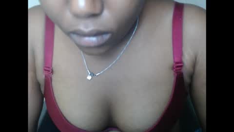 Snapshot of naughtyxpussyx chatting on September 26, 2:41 am naughtyxpussyx online show from September 26, 2:41 am