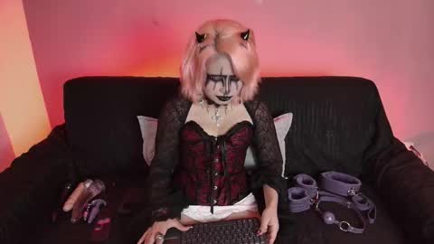 Navier  online show from January 12, 9:44 pm