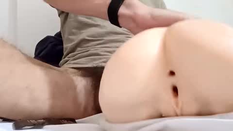 HugeCockBeauty online show from November 9, 5:15 pm